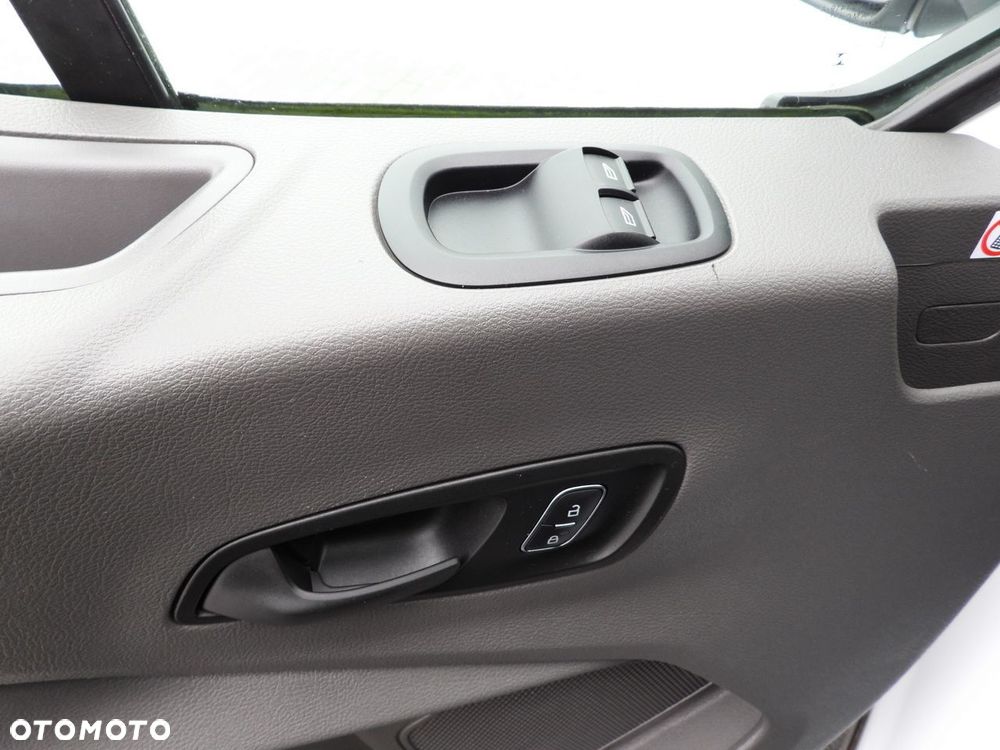 Ford TRANSIT WYWROTKA TEMPOMAT LEDY BLIŹNIACZE KOŁA KLIMATYZACJA  170KM - 27