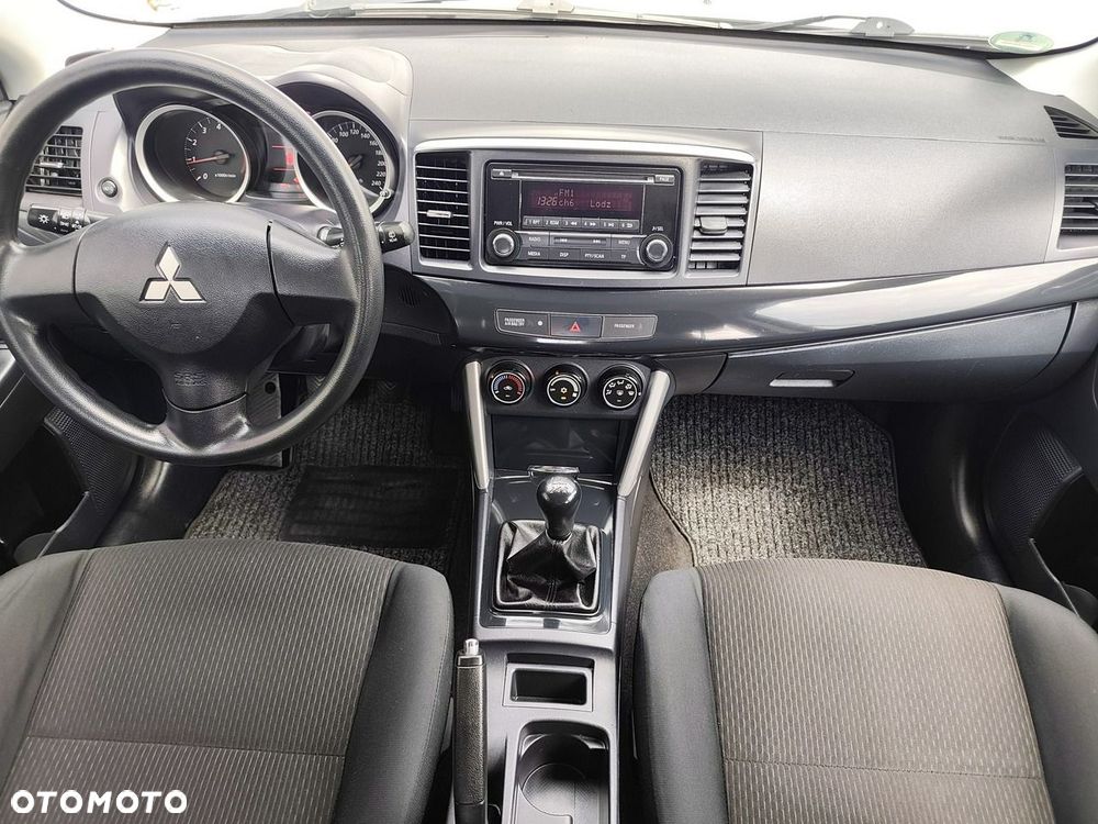 Mitsubishi Lancer Sportback 1.6 ClearTec Plus - 19