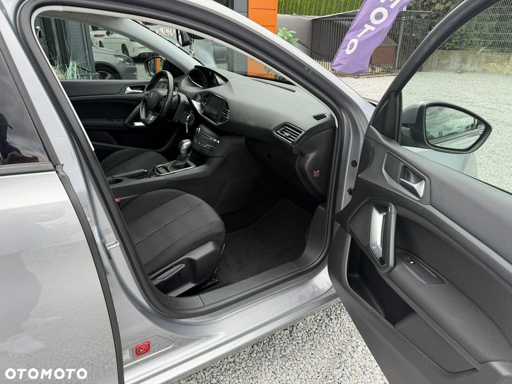 Peugeot 308 - 18