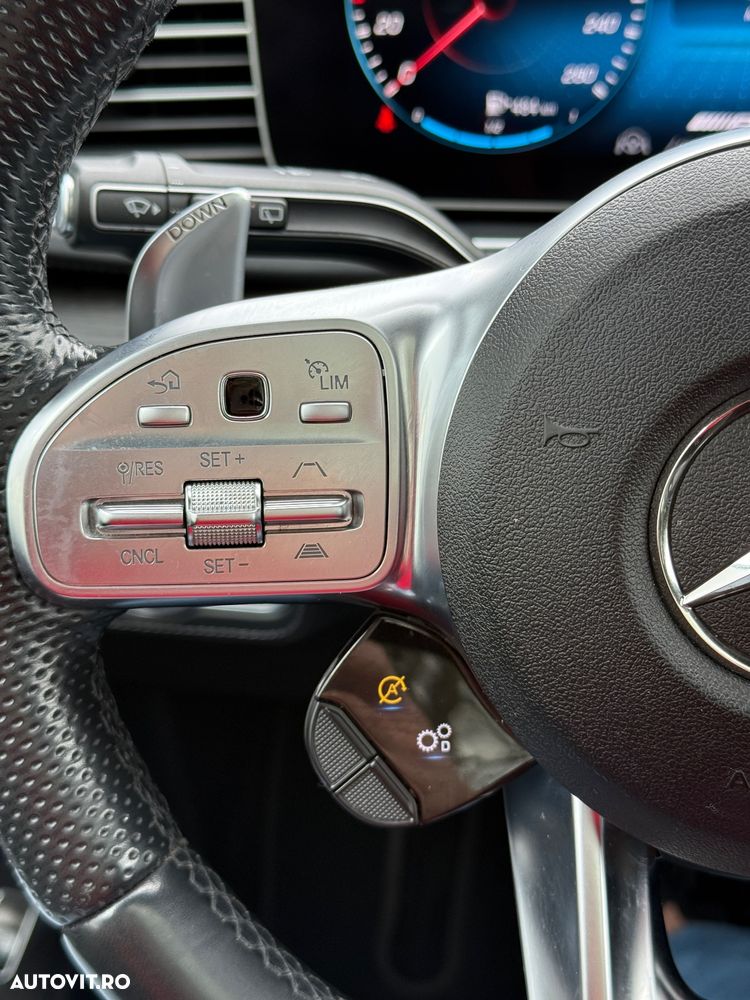 Mercedes-Benz GLE - 37