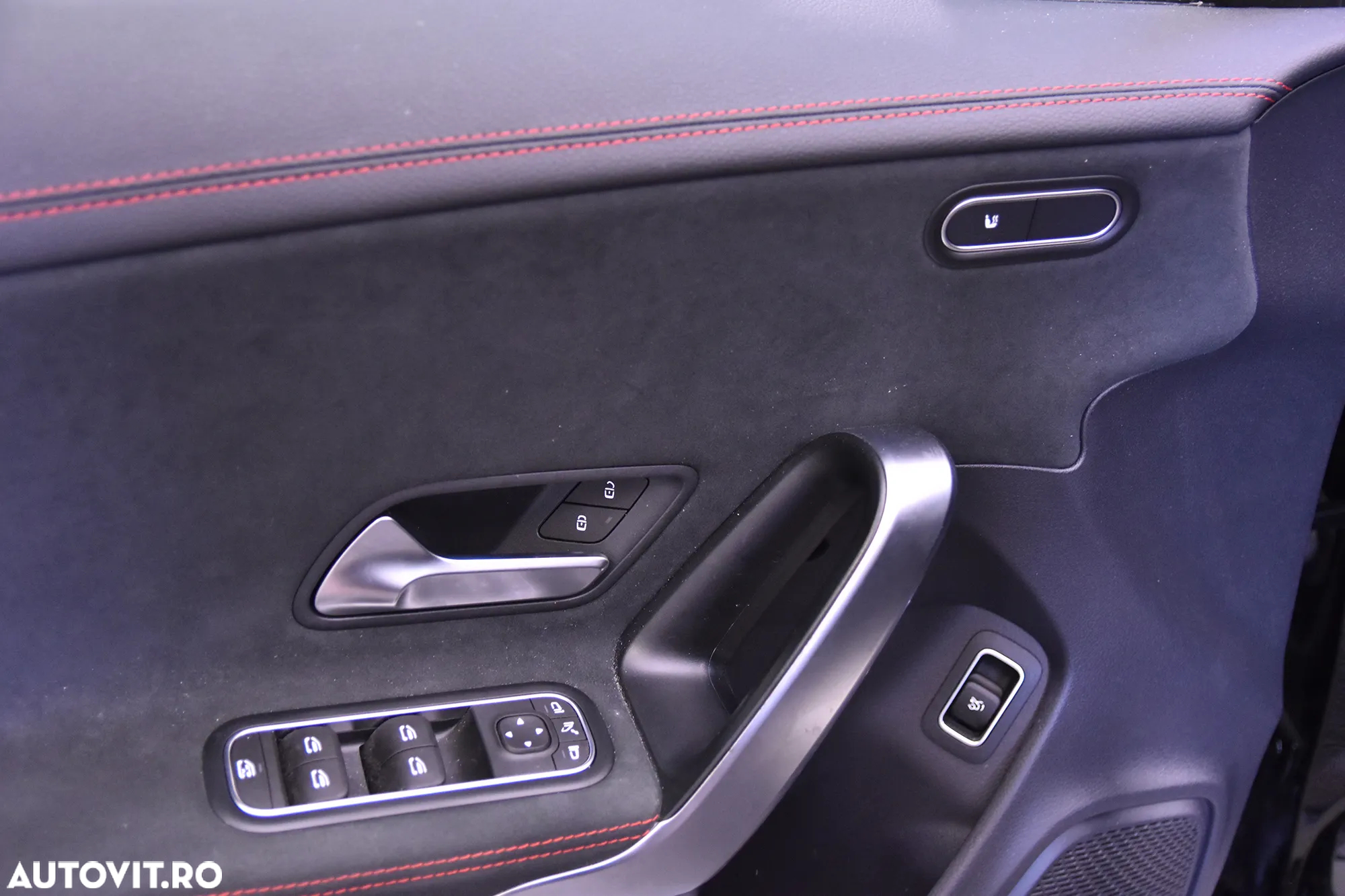 Mercedes-Benz CLA 200 7G-DCT AMG Line - 15