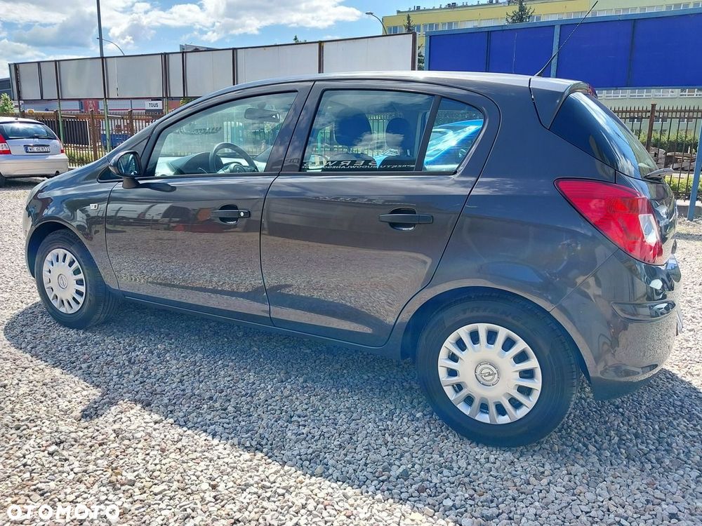 Opel Corsa 1.2 16V Enjoy - 9