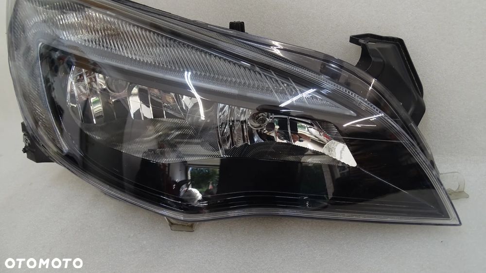 OPEL ASTRA J, IV - lampa przednia prawa - 3