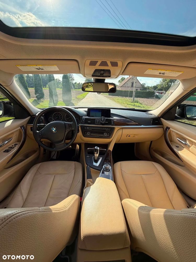 BMW Seria 3 328i - 9