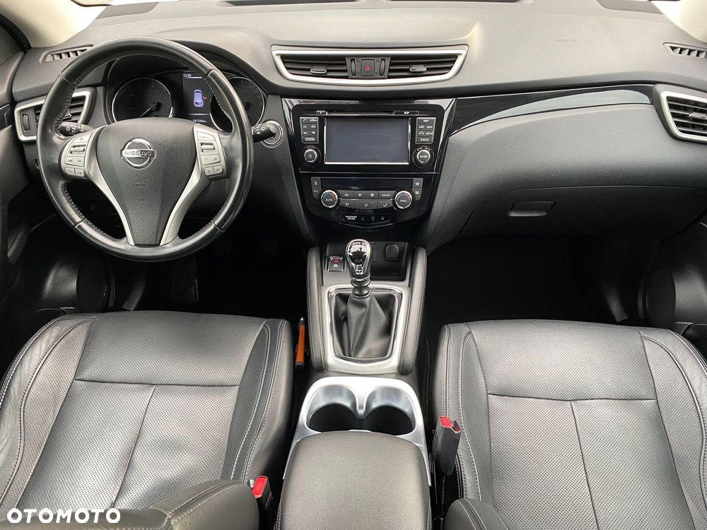 Nissan Qashqai 1.6 DIG-T 360 - 12