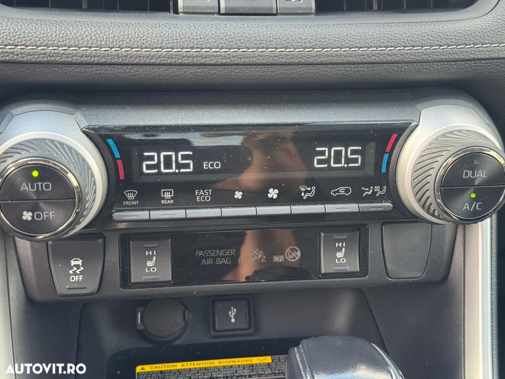 Toyota RAV4 2.5 VVT-iE 4x4 Luxury Premium - 17