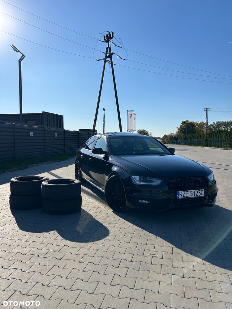 Audi A4 Limousine