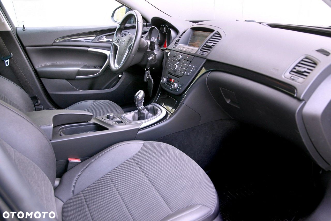 Opel Insignia - 9