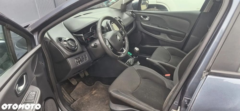Renault Clio TCe 90 TECHNO - 9