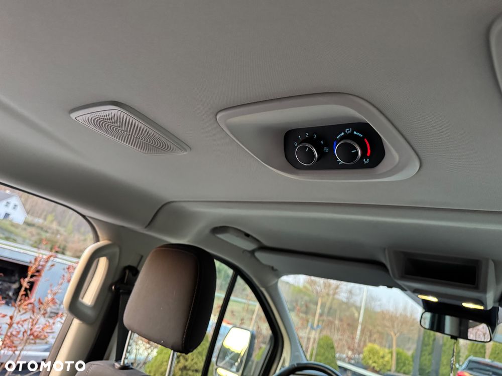 Ford Tourneo Custom 320 L1H1 VA Autm Titanium - 13