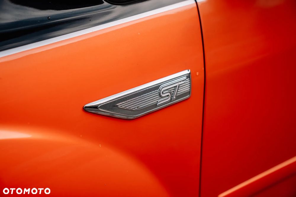 Ford Focus ST - 9