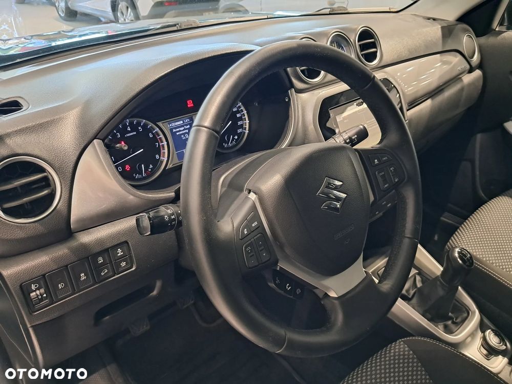 Suzuki Vitara 1.6 Premium 4WD - 11