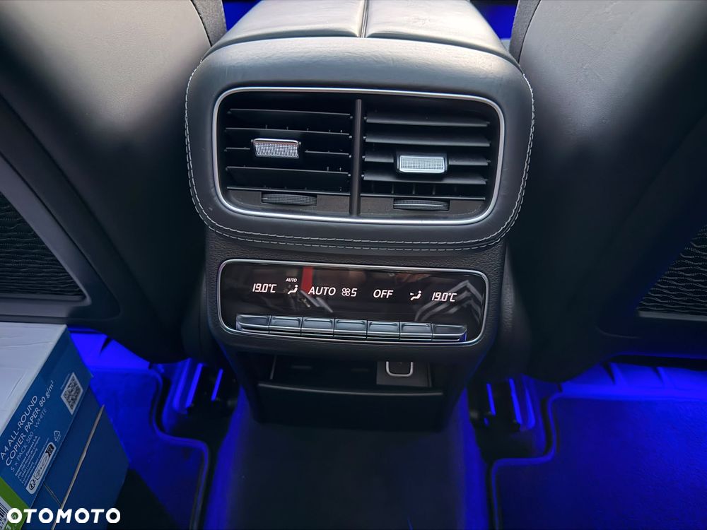 Mercedes-Benz GLS AMG 63 4Matic AMG Speedshift TCT 9G - 17
