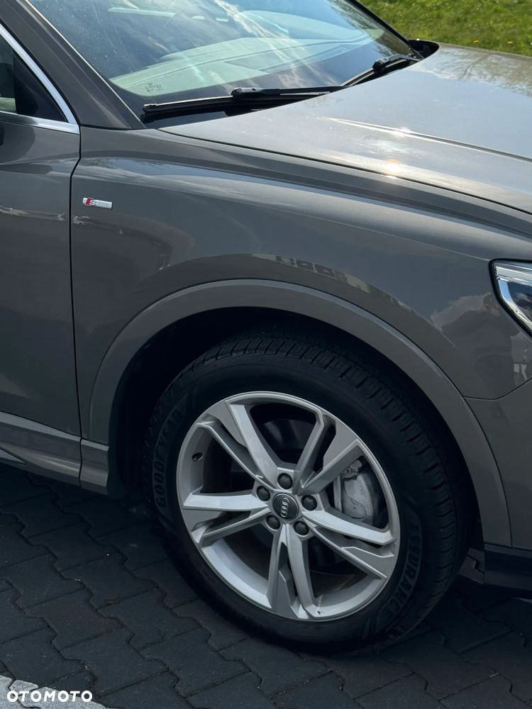 Audi Q3 - 16