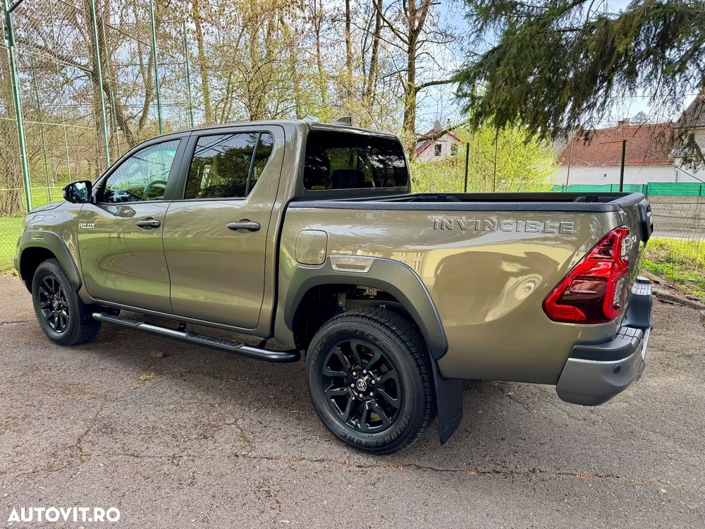 Toyota Hilux 4x4 Double Cab MHEV Autm. Invincible - 4