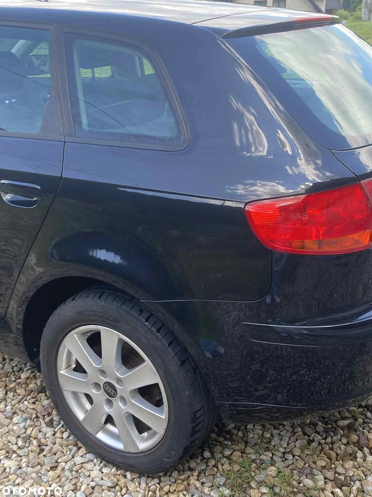 Audi A3 1.6 FSI Sportback Attraction - 5