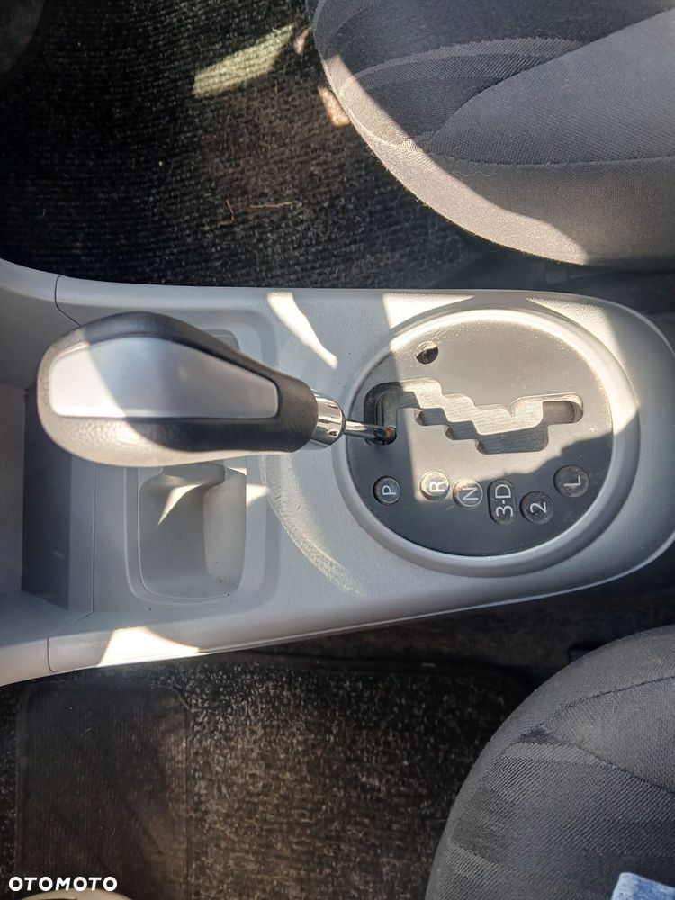 Nissan Pixo 1.0 Automatik acenta - 13
