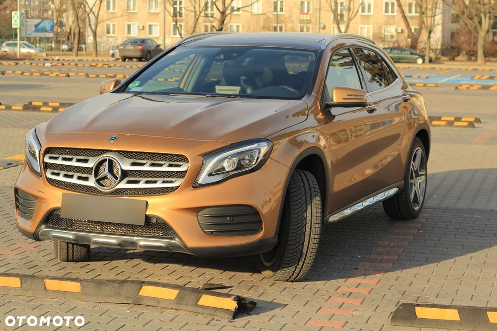 Mercedes-Benz GLA 220 4-Matic AMG Line - 1