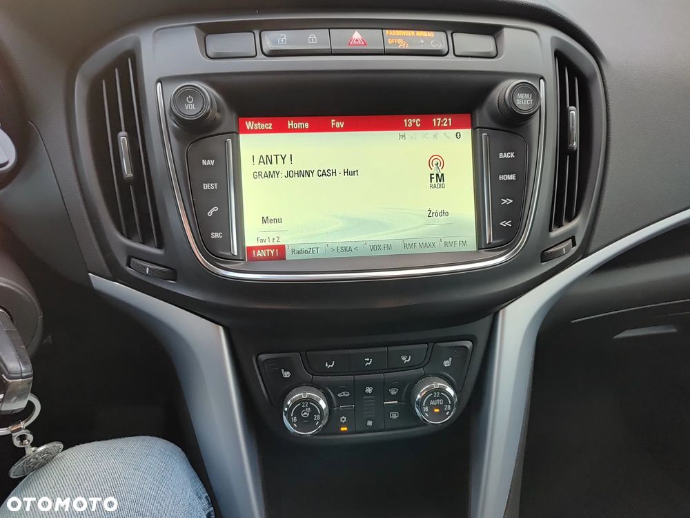 Opel Zafira - 8