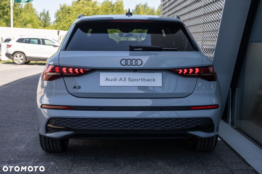 Audi A3 Sportback - 5