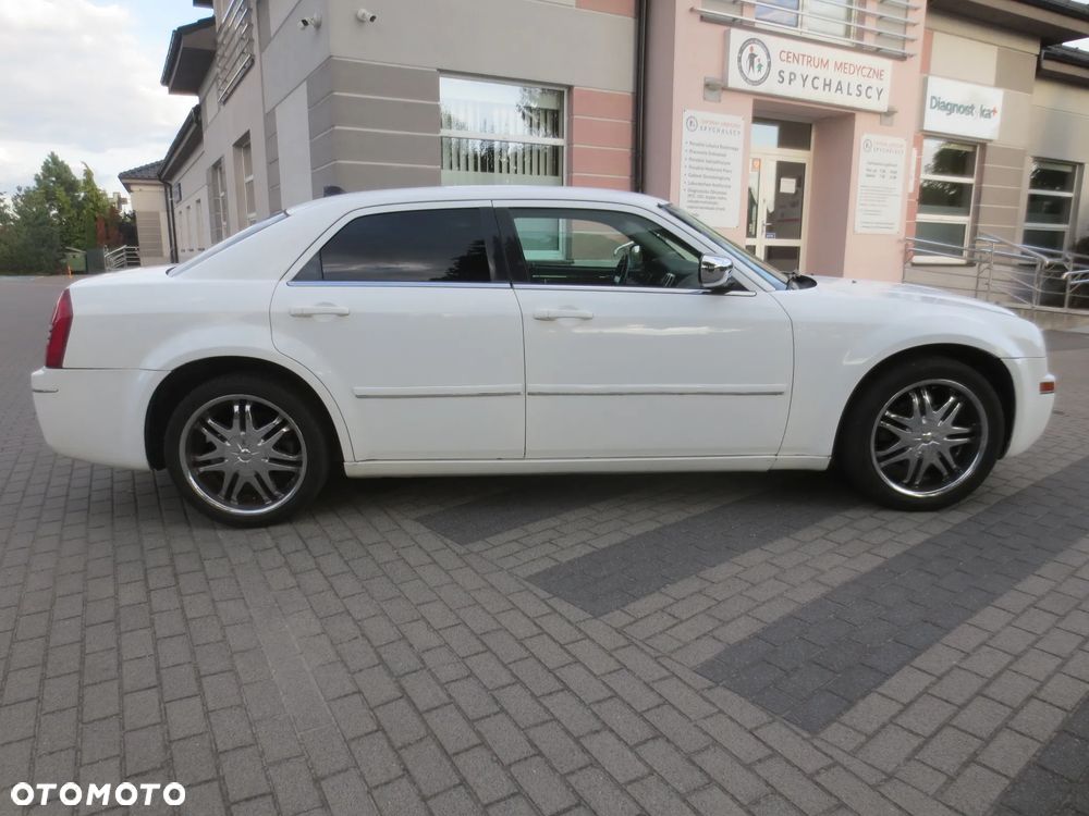 Chrysler 300C - 2
