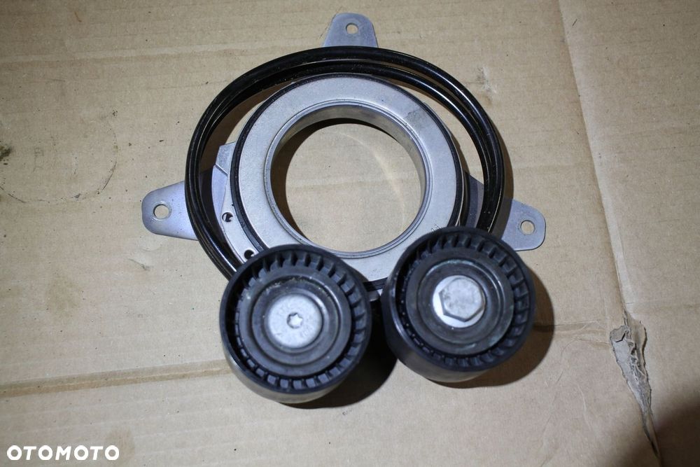 VOLVO V90 S90 XC90 XC60 B4 B5 NAPINACZ PASKA 32137503 - 1