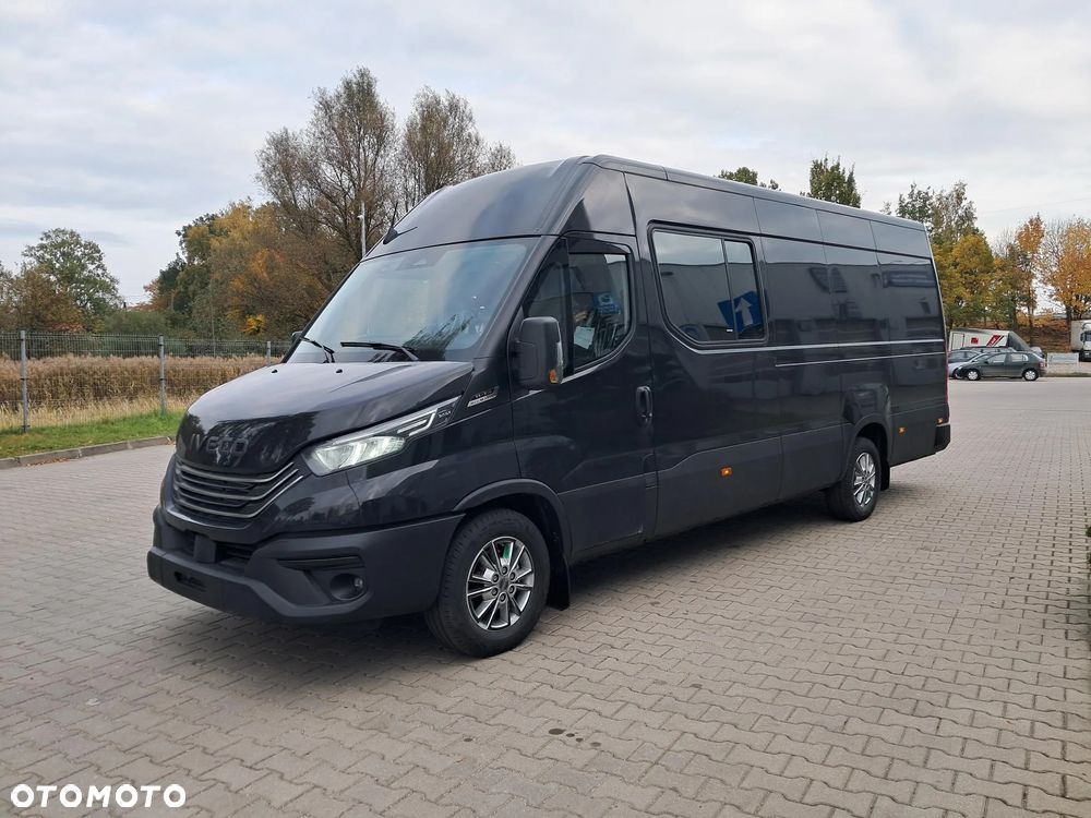 Iveco Daily / Pewny partner w biznesie ! - 11