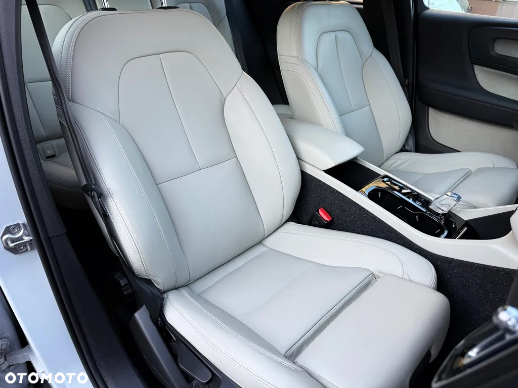 Volvo XC 40 T3 Inscription - 35