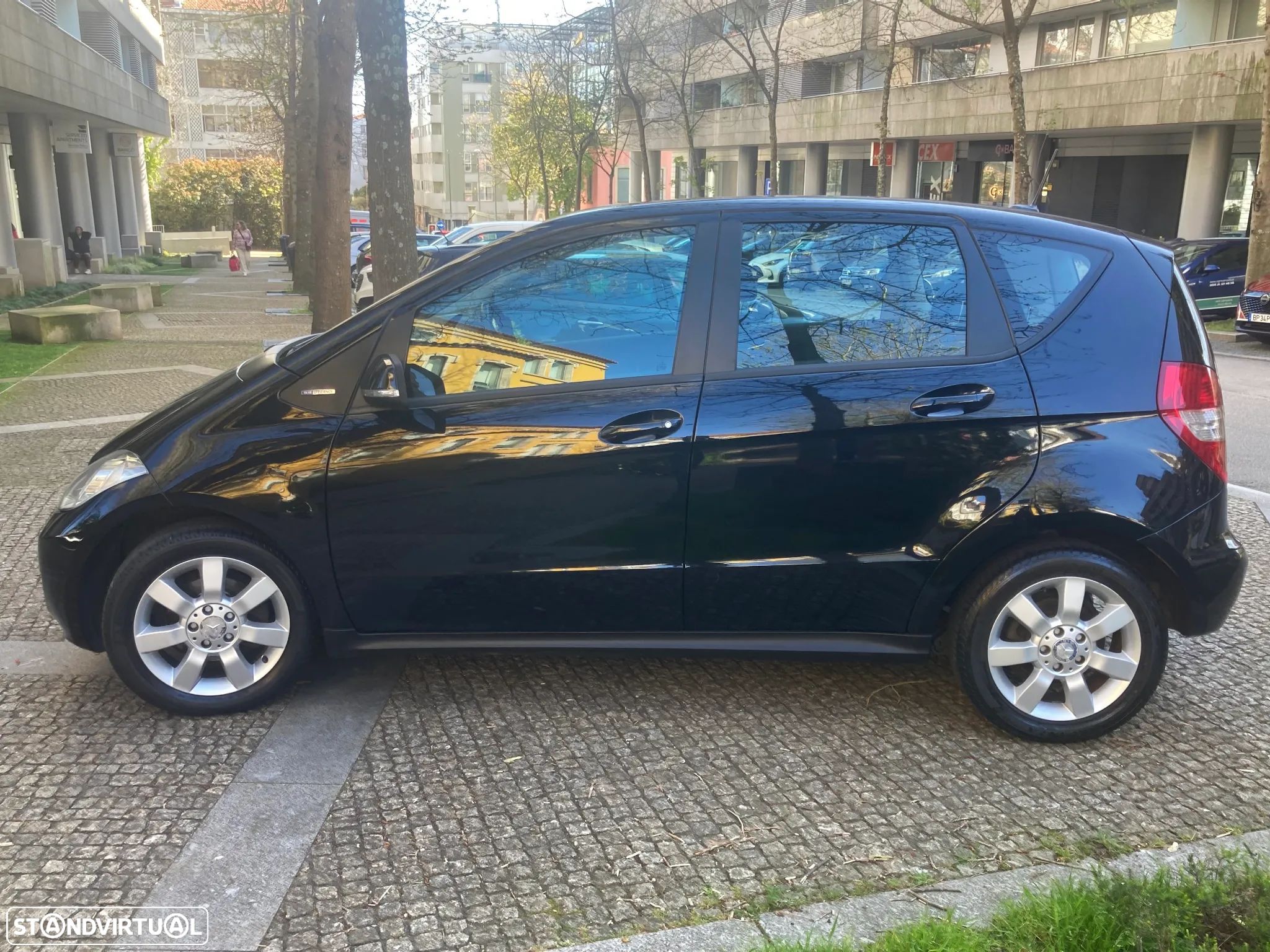 Mercedes-Benz A 160 Classic BlueEfficiency - 1