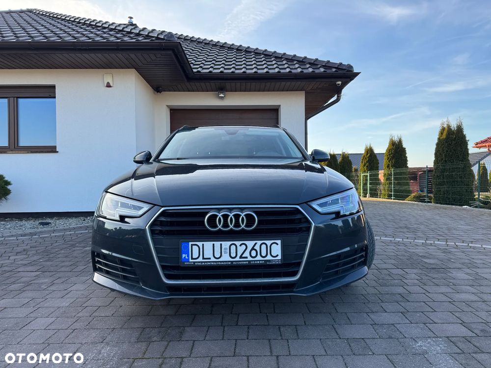 Audi A4 Avant 2.0 TDI S tronic - 2