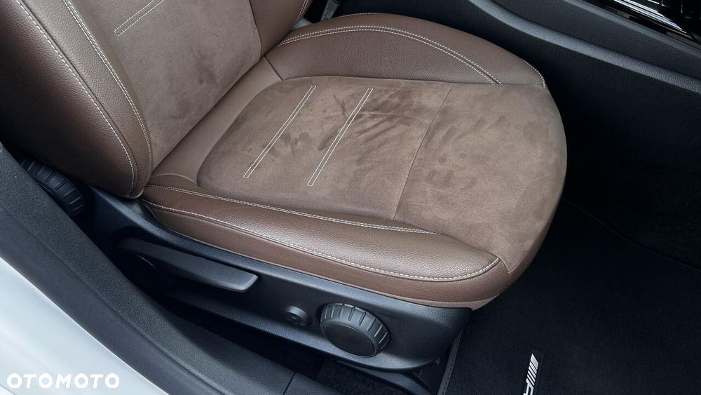 Mercedes-Benz CLA 180 mHEV AMG Line 7G-DCT - 25