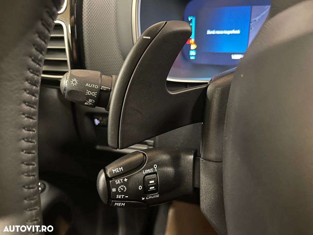 Citroën C5 Aircross 1.6 PHEV FWD 180 EAT8 Feel Pack - 24