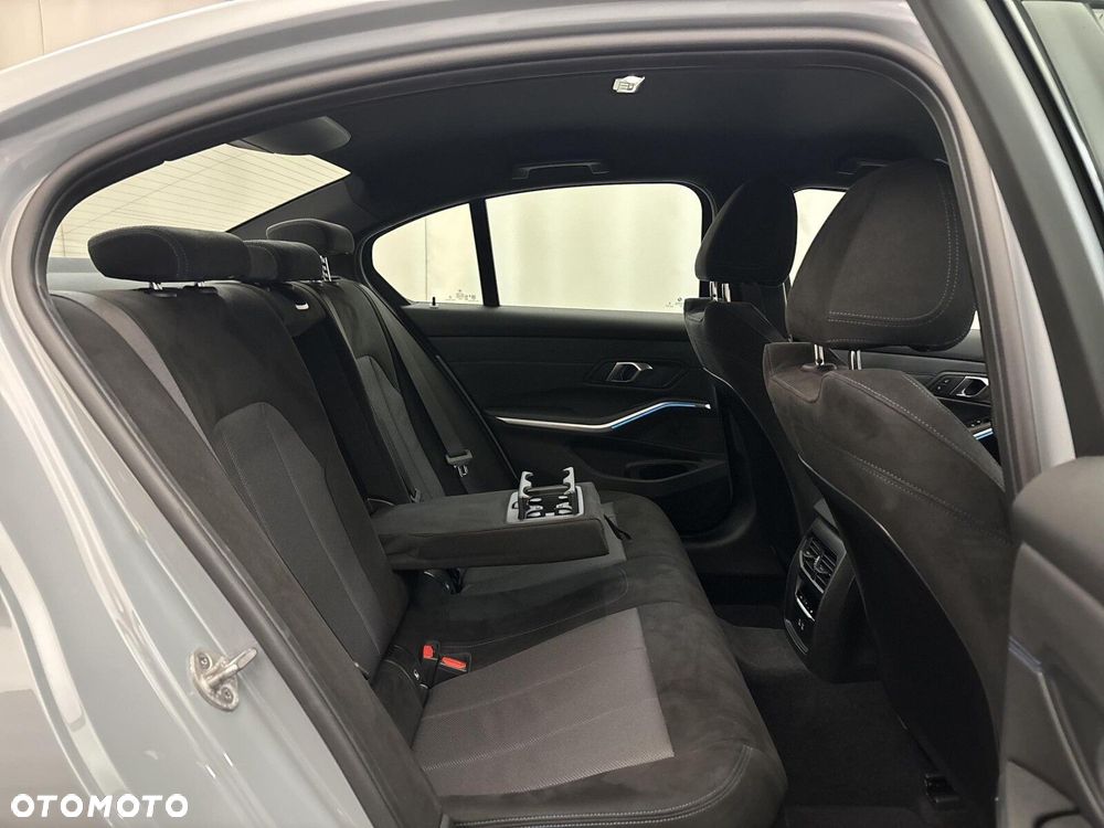 BMW Seria 3 - 20