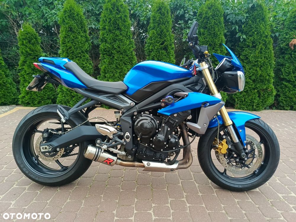 Triumph Street Triple - 1