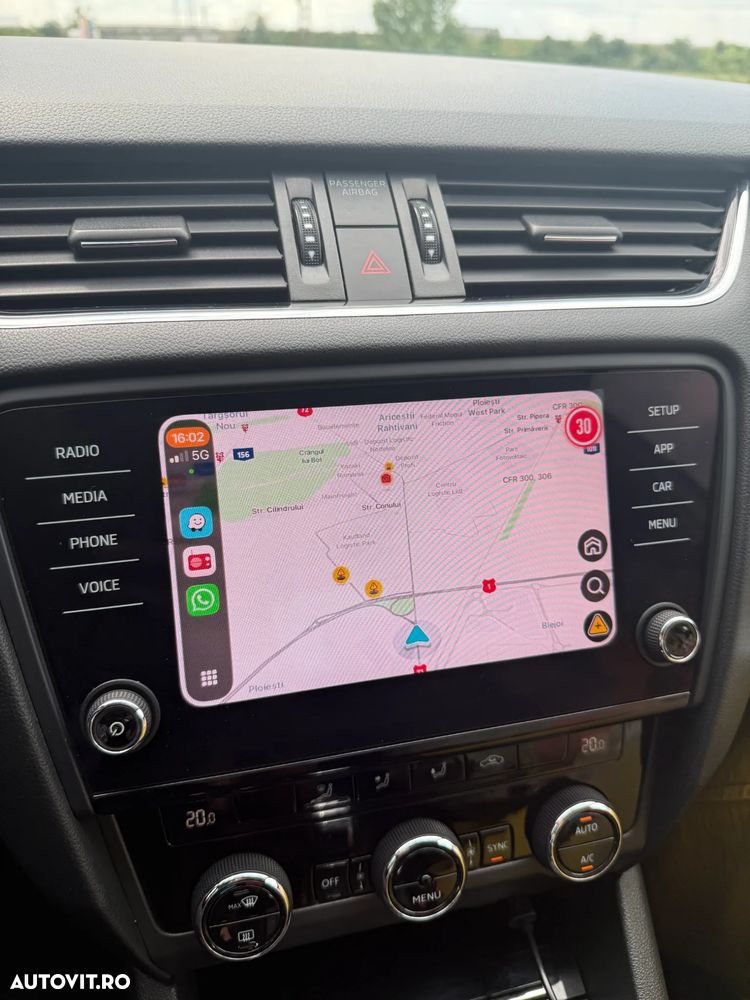 Skoda Octavia 2.0 TDI DSG Style - 8