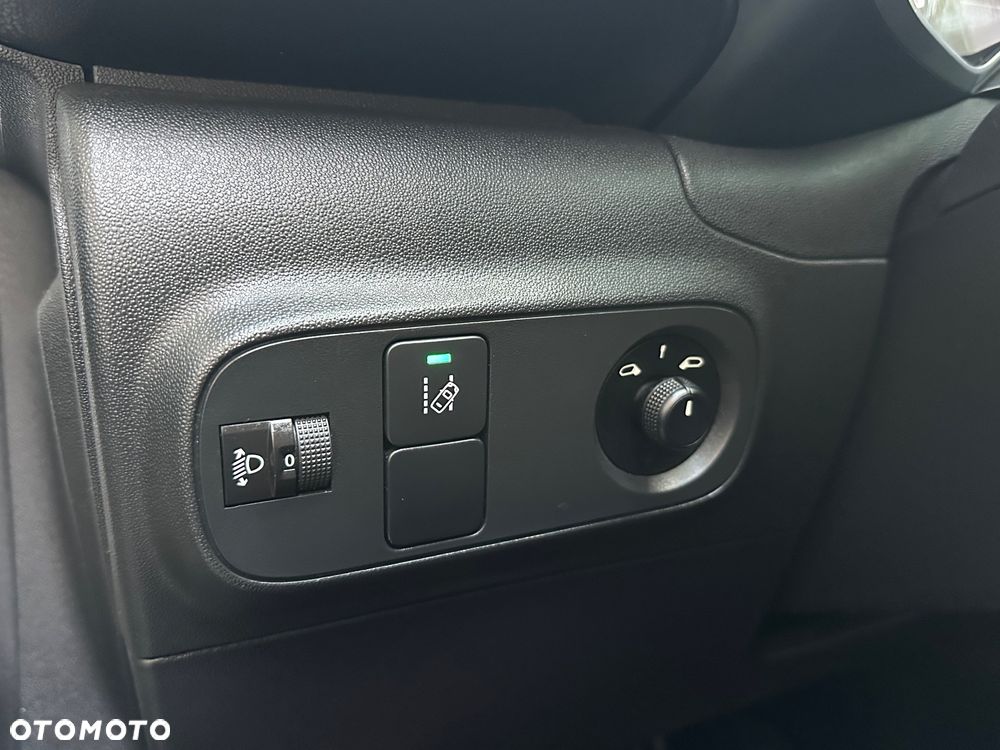 Citroën C3 1.2 PureTech Exclusive - 27