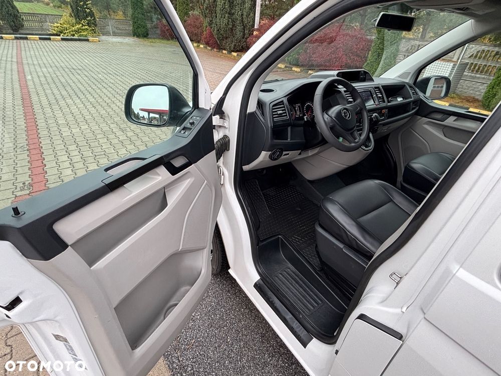 Volkswagen Transporter - 15