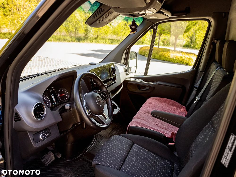 Mercedes-Benz SPRINTER - 21