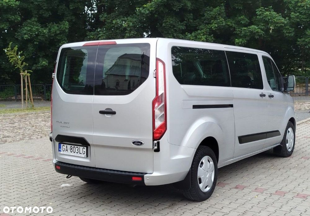 Ford Transit Custom - 8