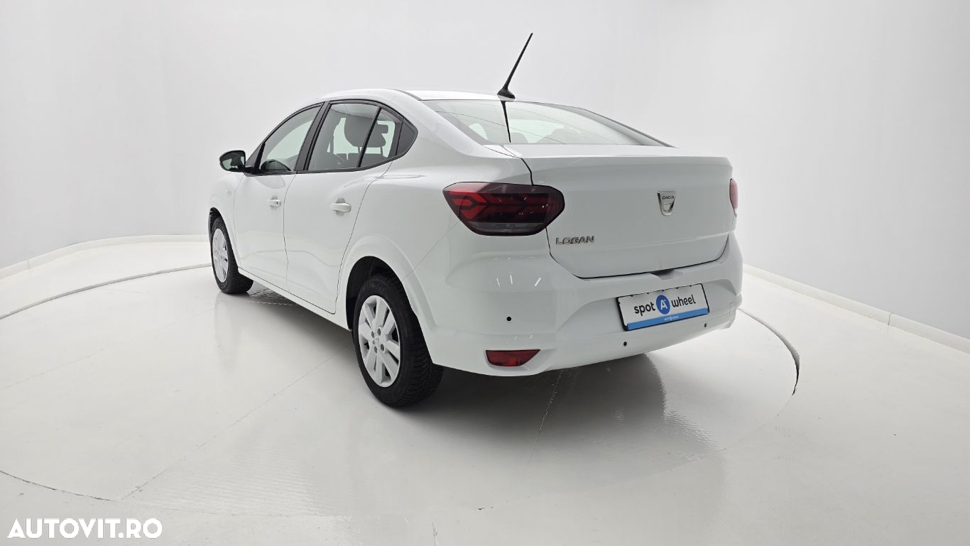 Dacia Logan TCe 90 MT6 Comfort - 8