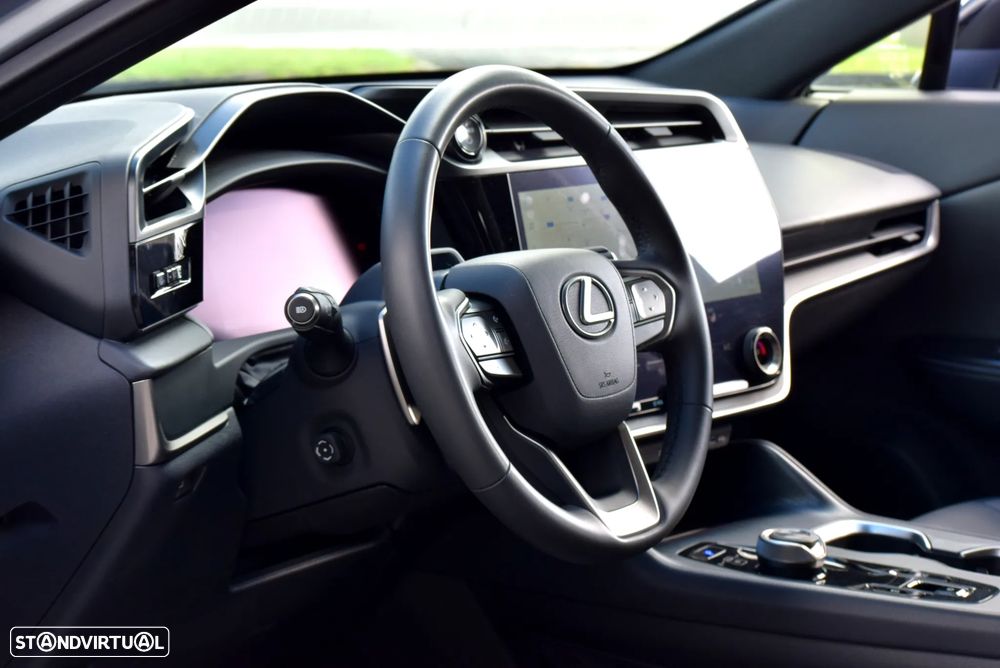 Lexus RZ 300e Premium - 28