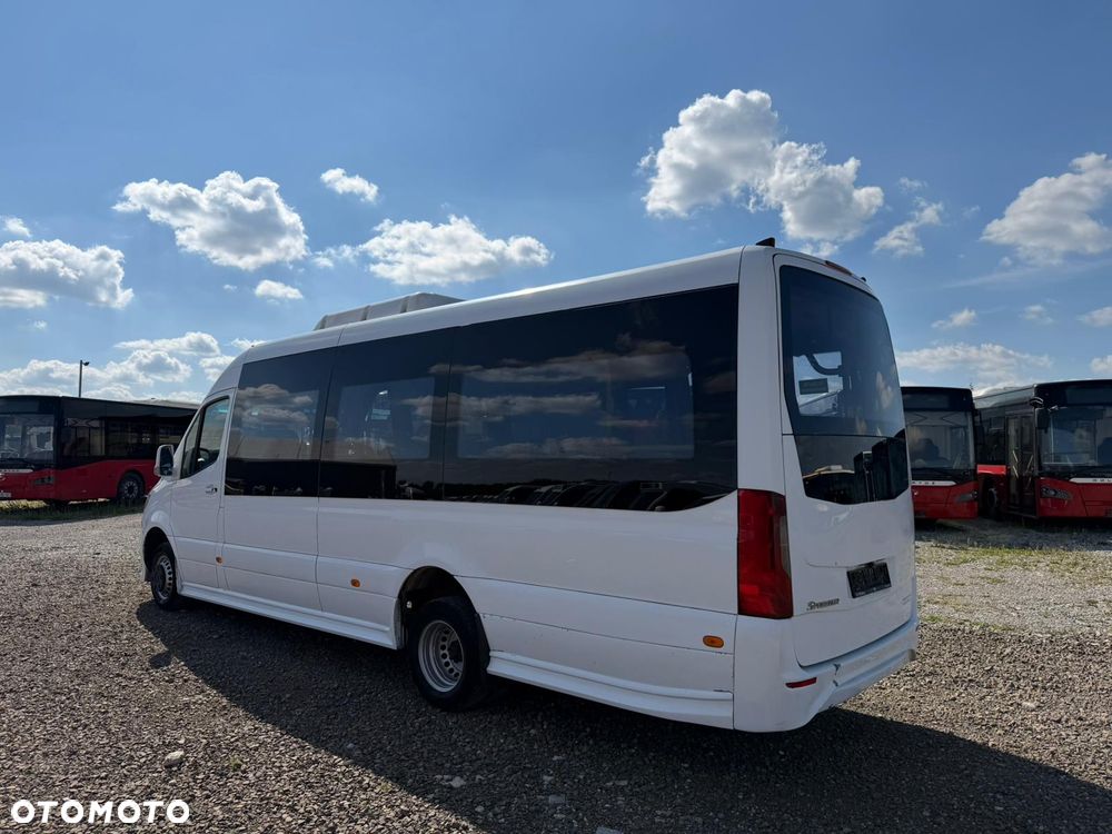 Mercedes-Benz Sprinter 517 - 6