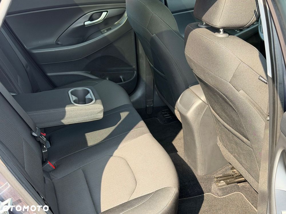 Hyundai i30 - 10