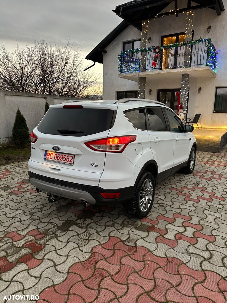Ford Kuga - 4