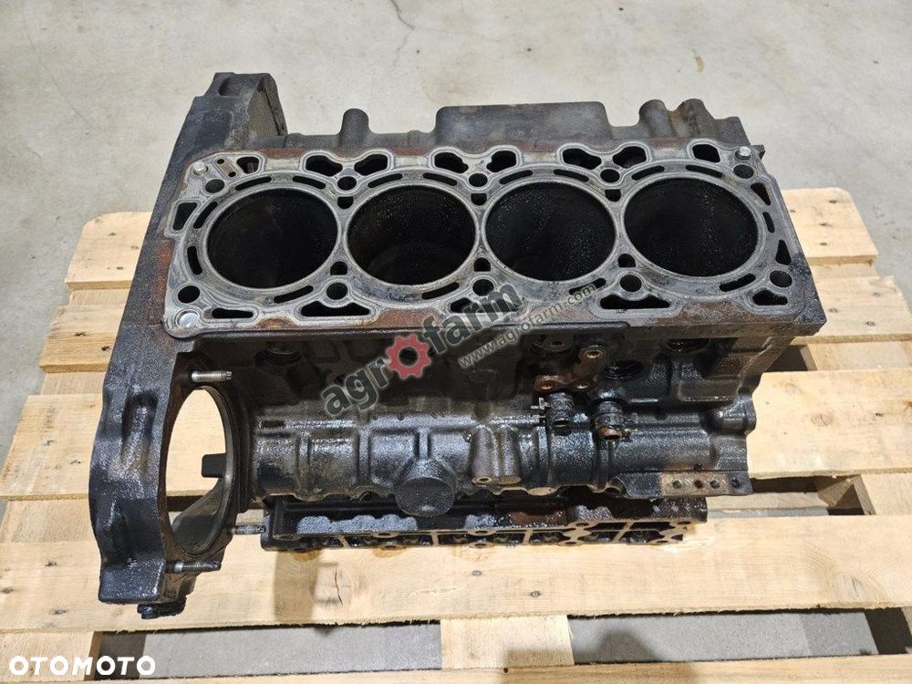 Blok silnika Kubota M7040, M7060, M6060 - 2