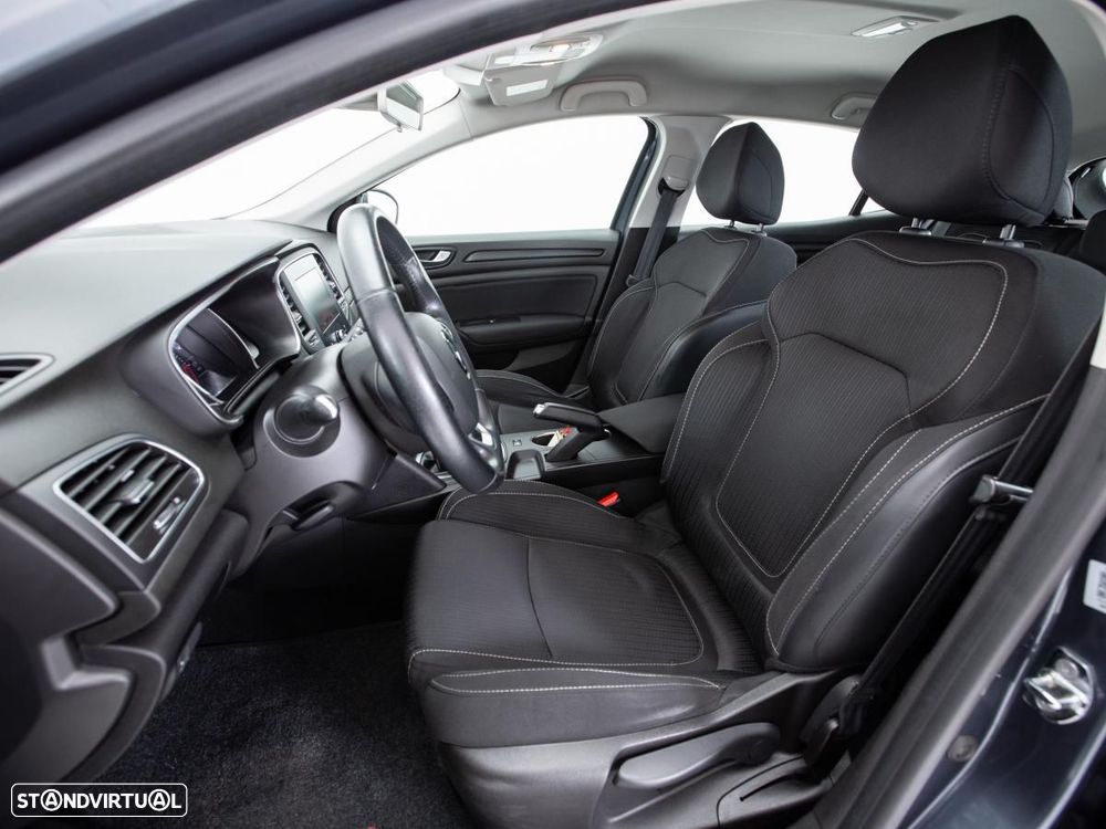 Renault Mégane - 8