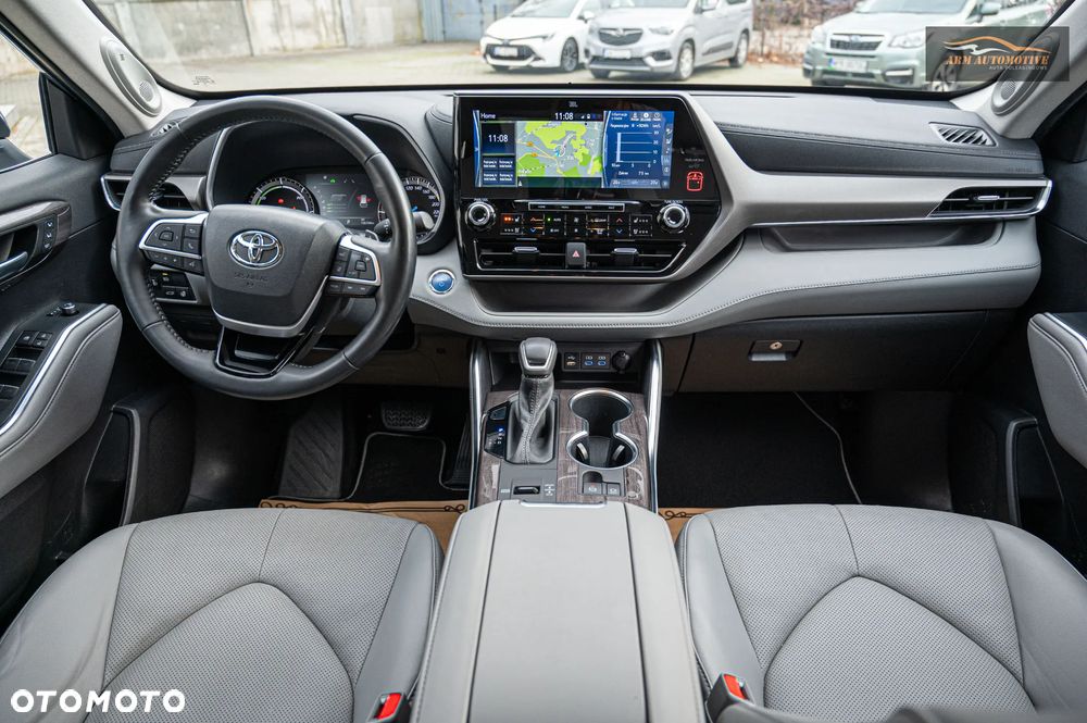 Toyota Highlander - 13