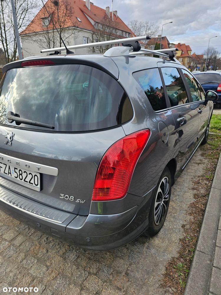 Peugeot 308 1.6 HDi Premium Plus - 7
