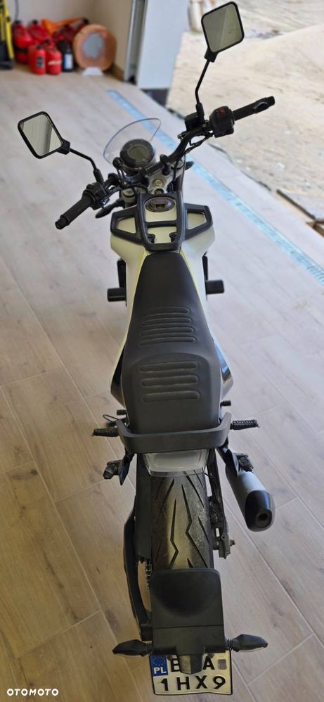 Husqvarna Vitpilen - 8