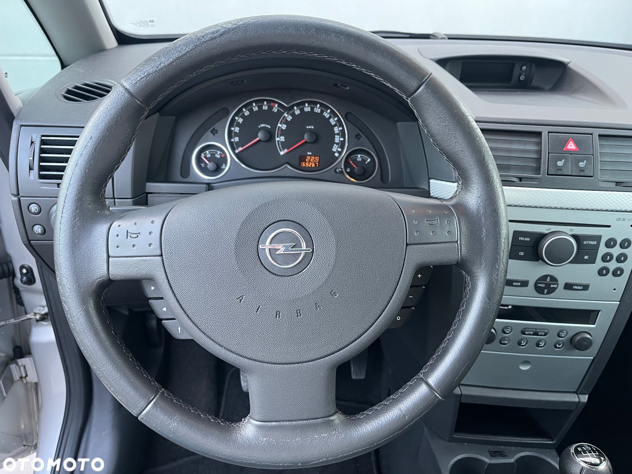 Opel Meriva 1.6 16V Cosmo - 16